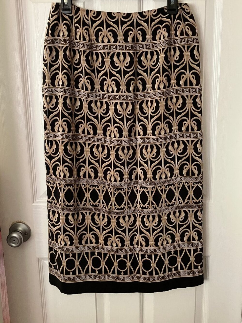 VTG Talbots Maxi pencil Skirt Black and Beige pattern Size 12